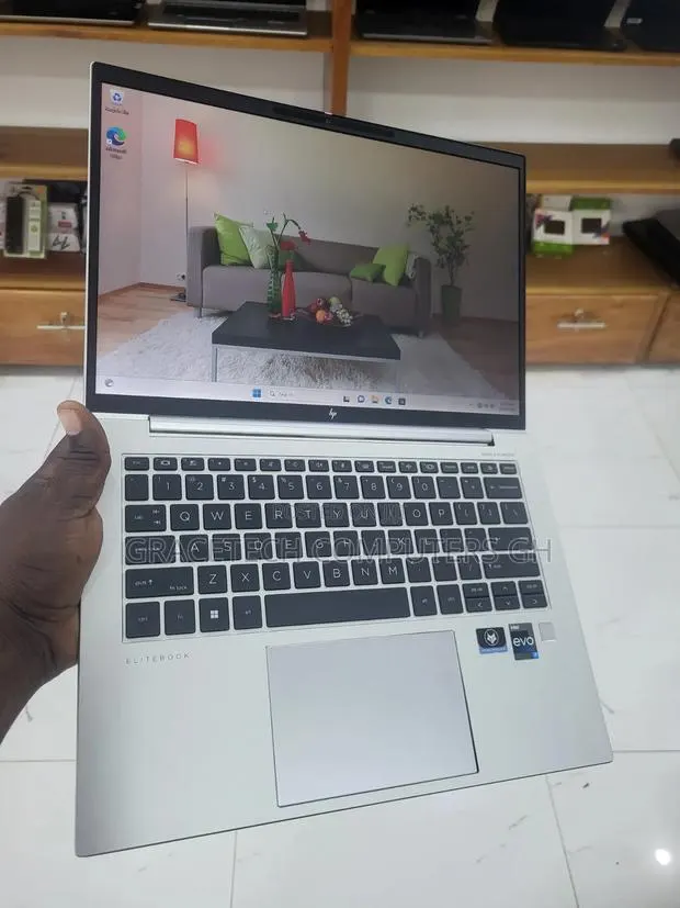 Laptop HP EliteBook 840 G9 16GB Intel Core i7 SSD 512GB · Photo 1
