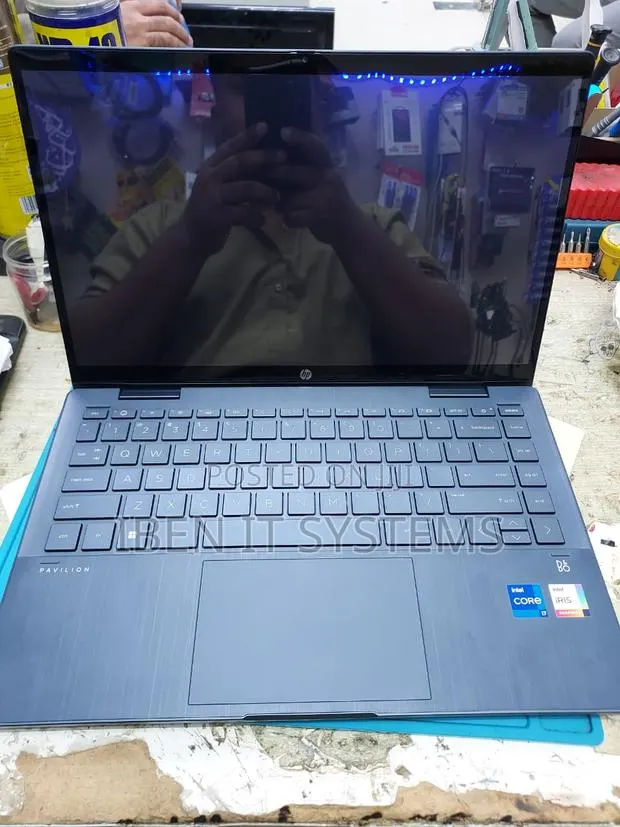 Laptop HP Pavilion 14 x360 2-in-1 16GB Intel Core i7 SSD 512GB · Photo 1