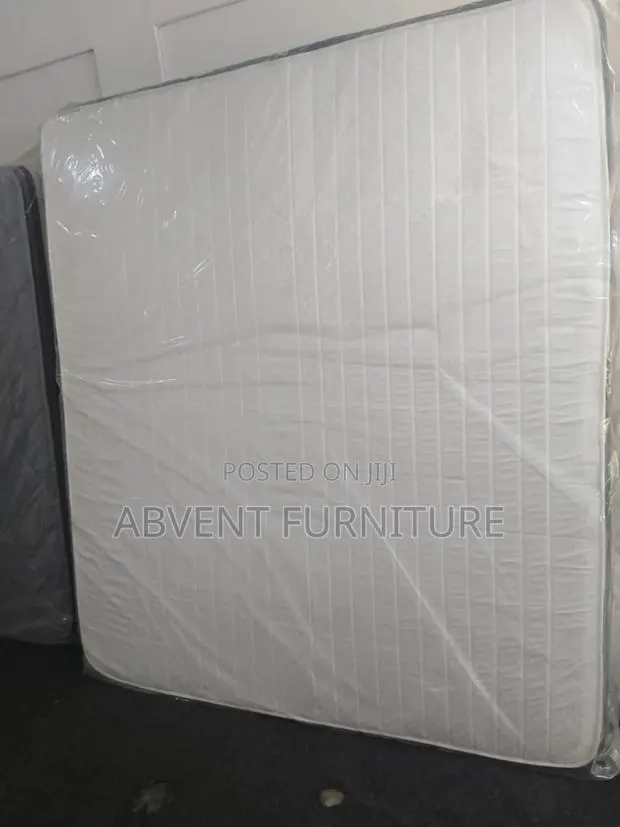 King Size Hardest Mattress · Photo 1