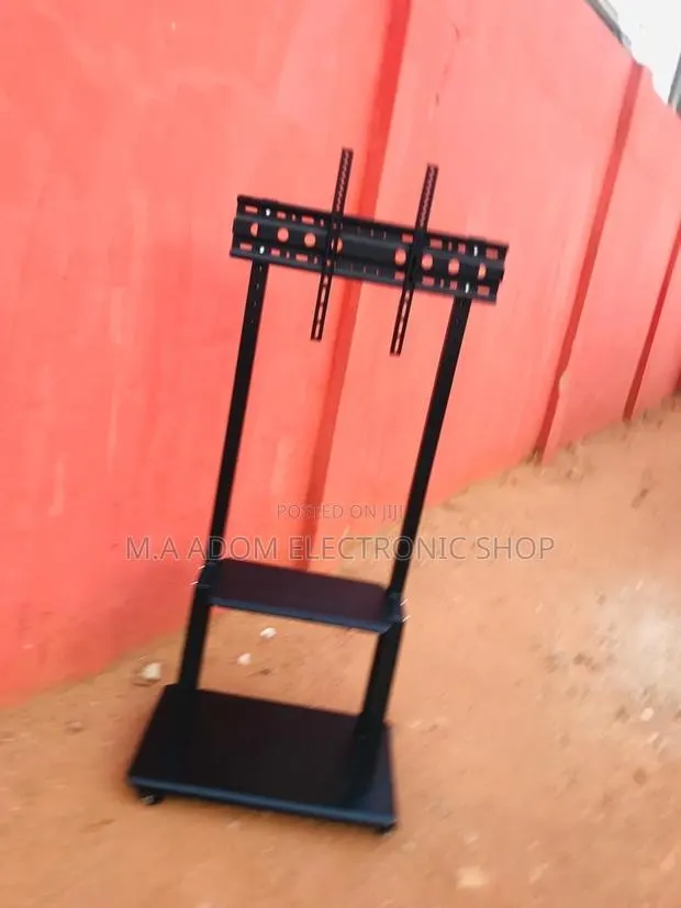 Portable Tv Mount 32-70 Inch (Heavy Duty) · Photo 1