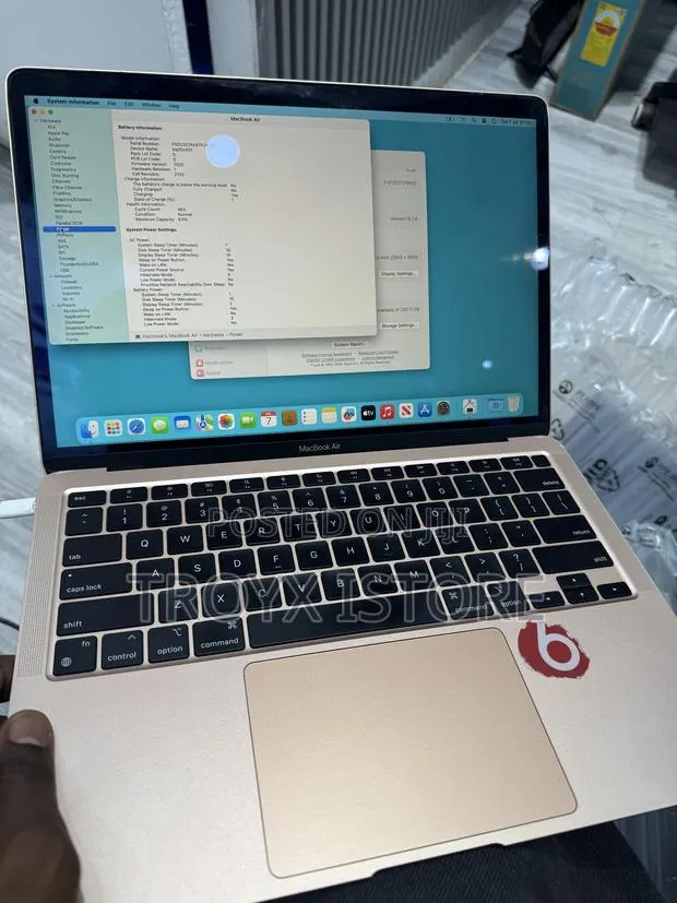 Laptop Apple MacBook Air 2020 M1 8GB Apple M1 SSD 256GB · Photo 1