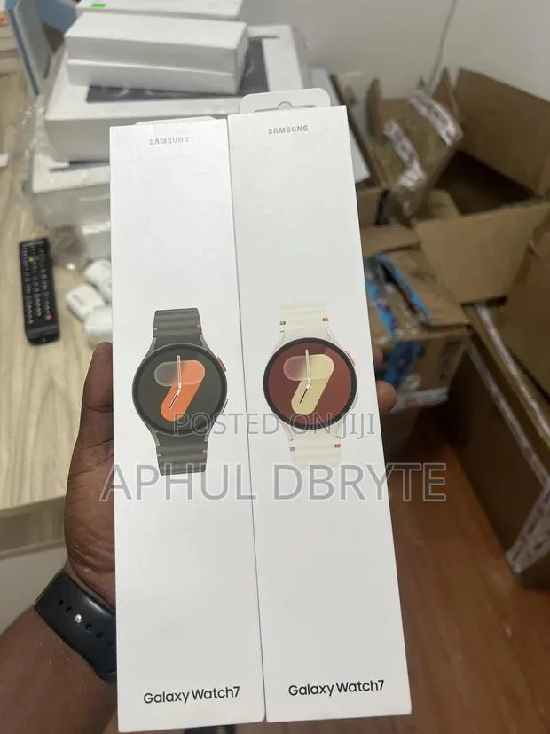 Brand New Galaxy Watch 7 · Photo 1