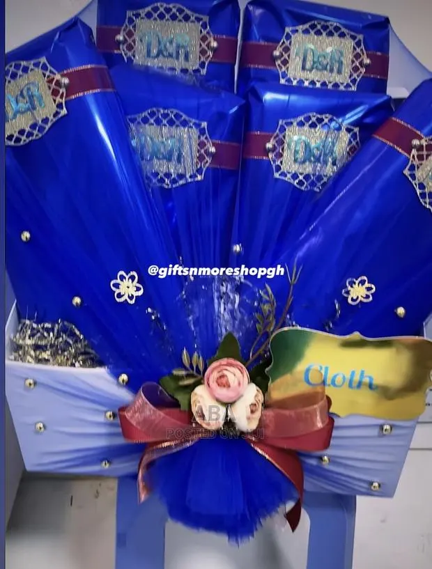 Dowry Wrapping Engagement Packaging · Photo 1