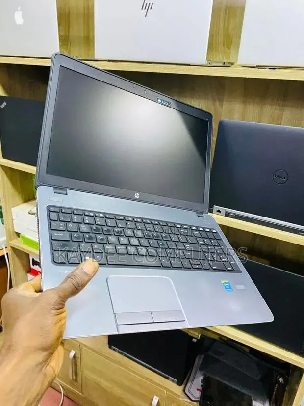 Laptop HP 15 8GB Intel Core i5 HDD 500GB · Photo 1