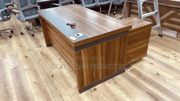 L Shaped Office Desk (Lt202) · Photo 1