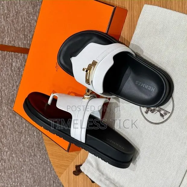 Hermes Slippers · Photo 1
