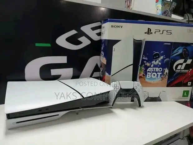 Play Station 5 · Photo 1