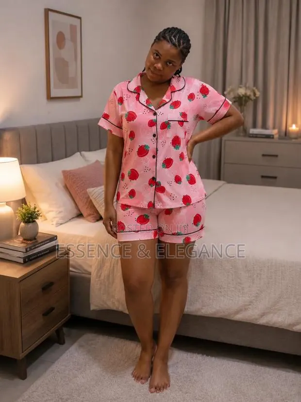 Pyjamas / Lounge Wear · Photo 1