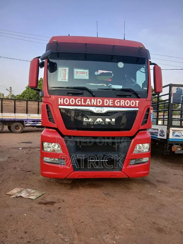 Man Diesel TGX Single Axel Automatic · Photo 1