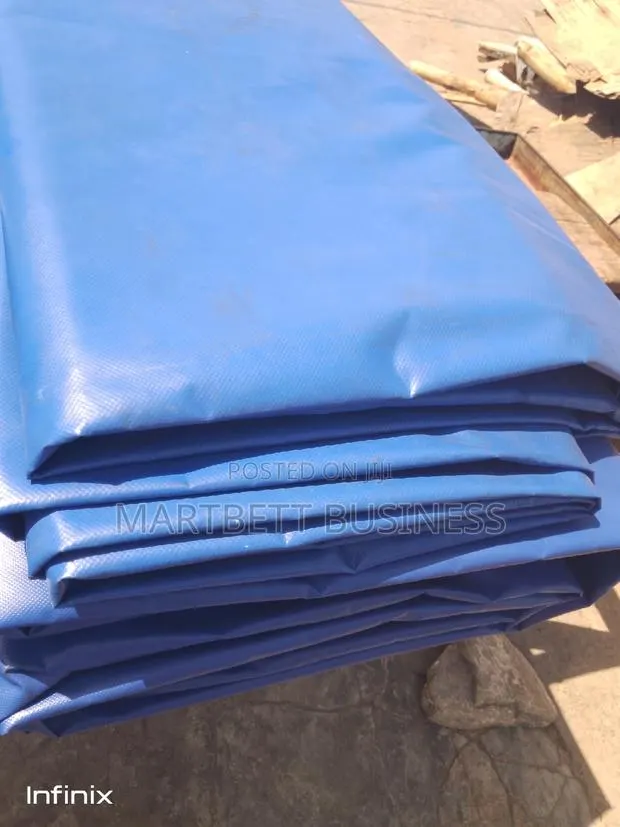 30x20 Quality Trampoline · Photo 1