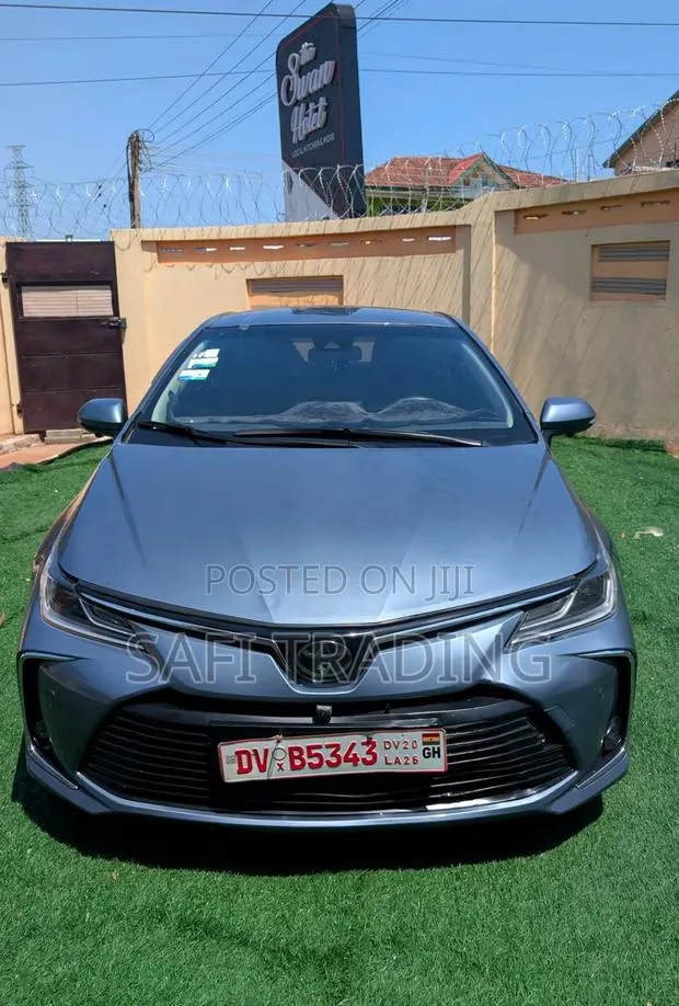Toyota Corolla 2021 Blue · Photo 1