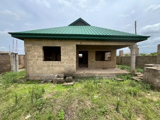 Land for Sale · Photo 3