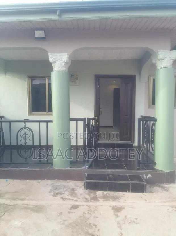 2bdrm House in Spintex Marena Mall, Baatsona Total for rent · Photo 1