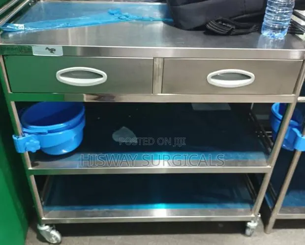 Medical Trolley With Drawers (3 Steps) · Photo 1