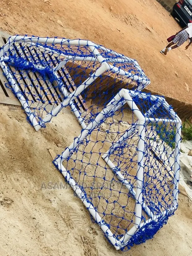 Original Small Goal Post at Cool Price · Photo 1
