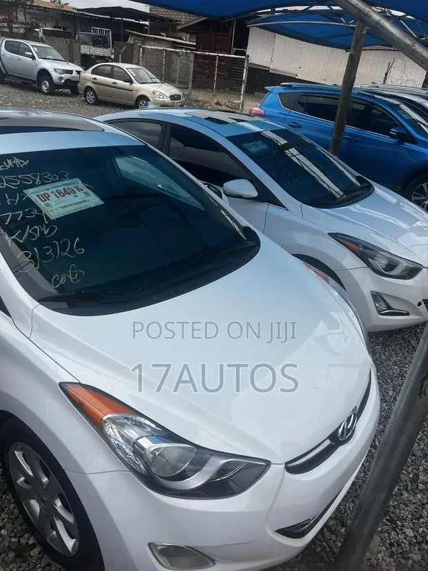 Hyundai Elantra Value Edition Sedan FWD (1.8L 4cyl 6A) 2016 White · Photo 1