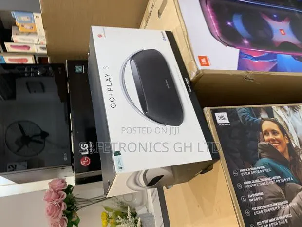 Affordable Bluetooth Harman Kardon Black Go + Play 3 Spearker · Photo 1