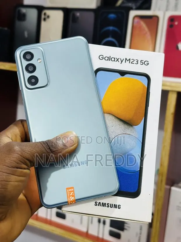 New Samsung Galaxy M23 5G 128 GB Blue · Photo 1