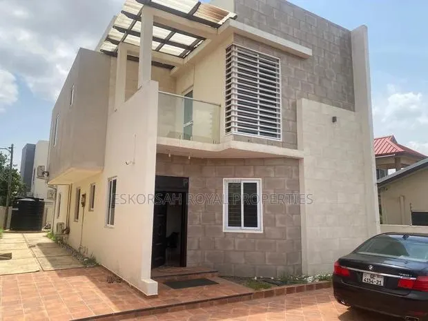 3bdrm House in New Legon, Lake Side Estate for sale · Photo 1