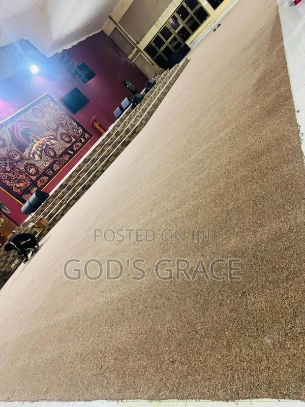 Brownish Industrial Floor Carpet for Official Places and Event · Photo 1