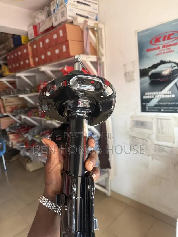 Elantra Front Shocks 2015,2016,2017-2020 · Photo 1