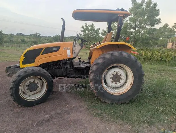 Valtra A75 Tractor