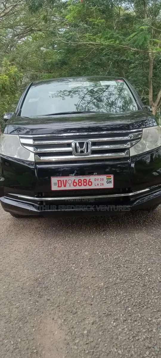 Honda Stepwgn 2014 Black · Photo 1