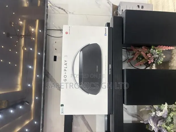 Grab Black Bluetooth Harman Go+Play3 Kardon * Speaker · Photo 1