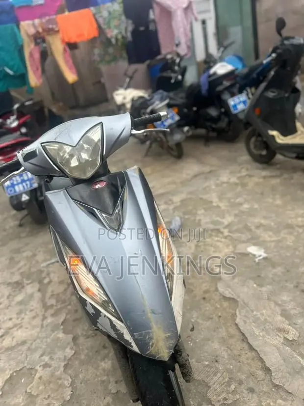 Kymco Agility 2026 Gray · Photo 1