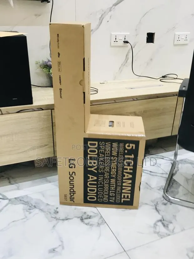 Premium 5.1ch Bluetooth Lg 600w Dolby Audio S65t Soundbar · Photo 1