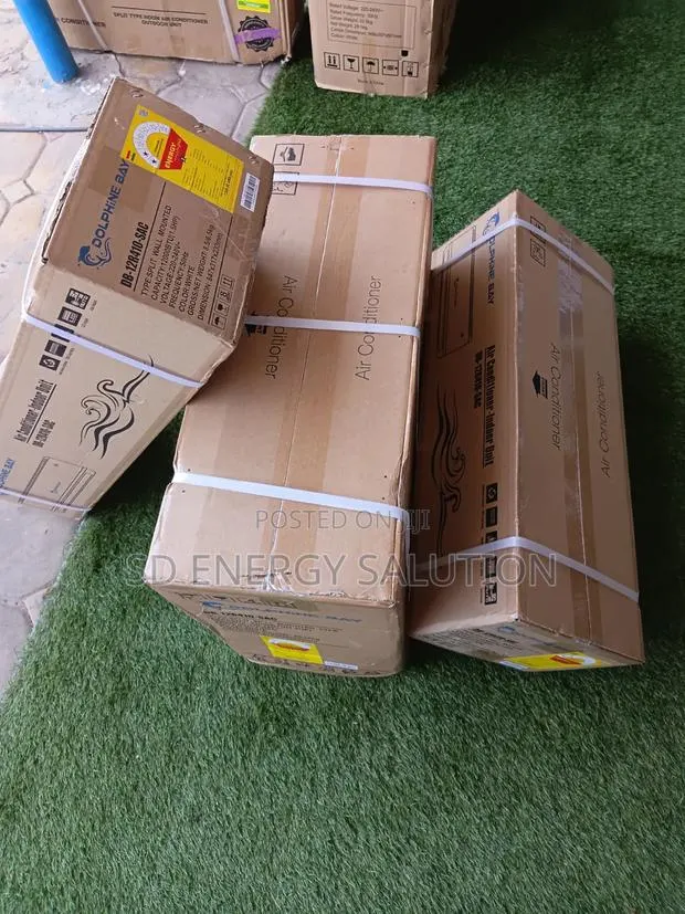 Original Dolphine Bay 1.5hp Air Conditioner-R410a Gas,100%Copper · Photo 1