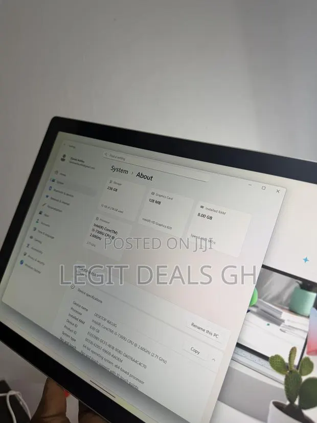 Laptop Microsoft Surface Pro 5 8GB Intel Core i5 SSD 256GB · Photo 1
