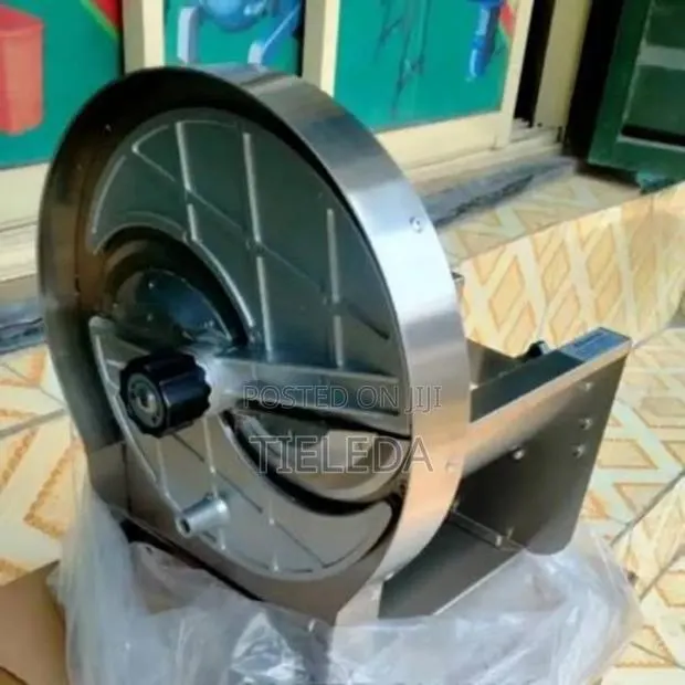 Commercial Manual Chips Cutting Machine · Photo 1