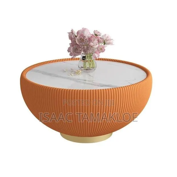 Luxury Coffee Table · Photo 2