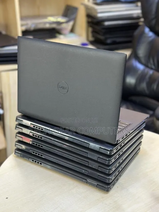 Laptop Dell Latitude 3420 16GB Intel Core i5 SSD 512GB · Photo 1