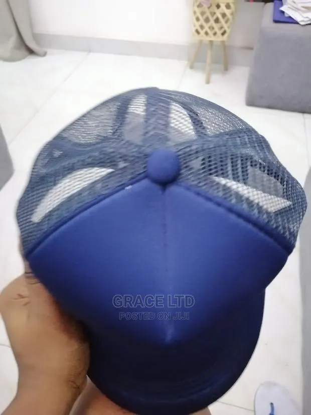 Trucker Cap · Photo 1