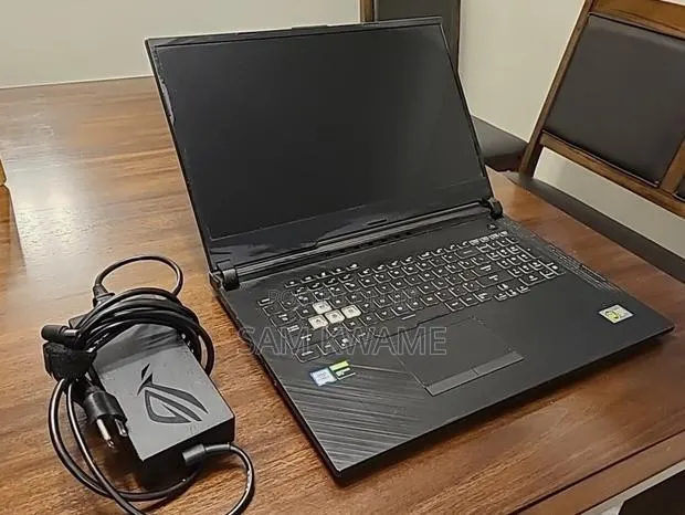 Laptop Asus ROG Strix G17 32GB Intel Core i7 SSD 1T · Photo 1