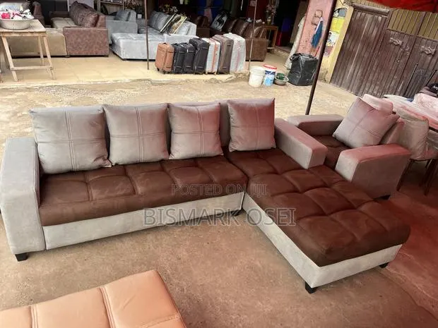 A Beautiful 5 Seater L Shape With Single · Photo 1