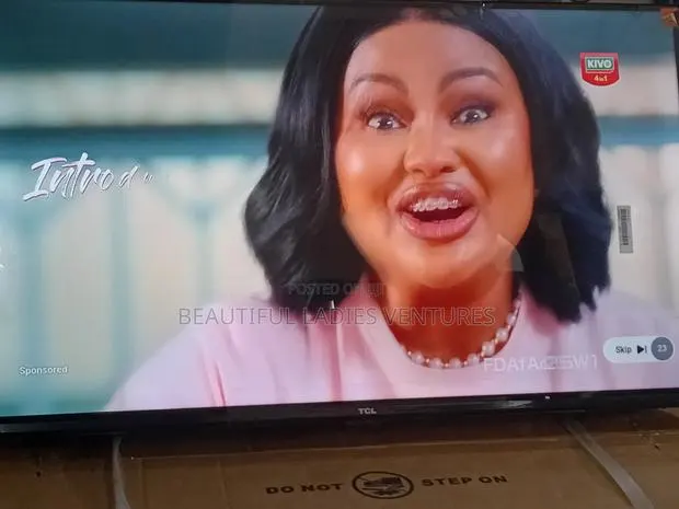 TCL 32” Smart Tv With Modern Entertainment Features · Photo 1