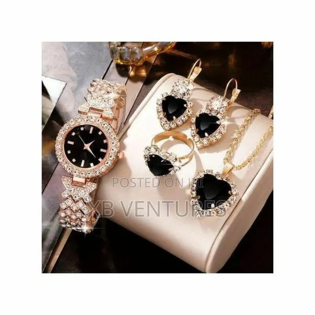 Women's Fashion Retro Quartz Watch Crystal Jewelry Set · Photo 1
