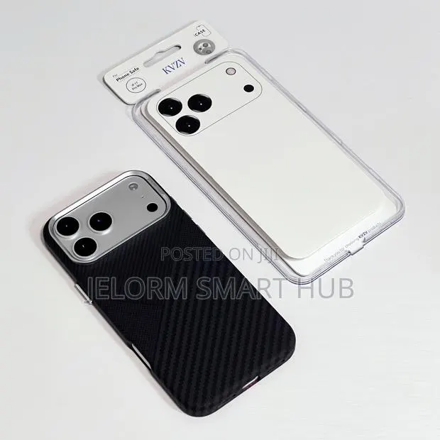 iPhone 17 Pro Max Carbon Business Case · Photo 1