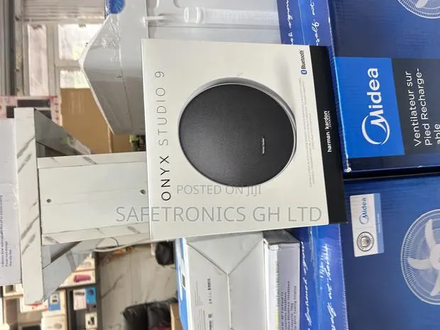 Lastest Onyx Studio 9 Electric Harman Kardon (Black) Speaker · Photo 1