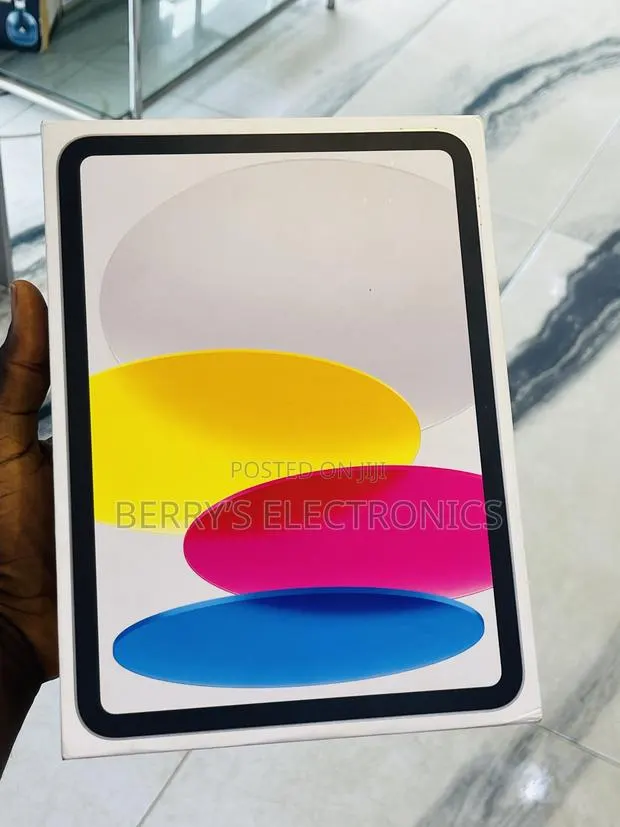 New Apple iPad (2025) 128 GB Silver · Photo 1