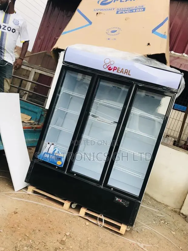 3 Doors Display Pearl PVC-150 Glass Reliable Fridge · Photo 1