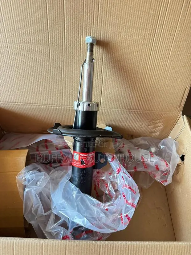 Corolla S 2008 Front Shock Absorber · Photo 1