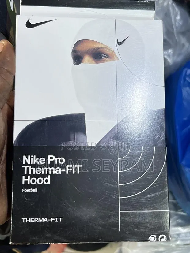 Thermal Hood Face Mask · Photo 2