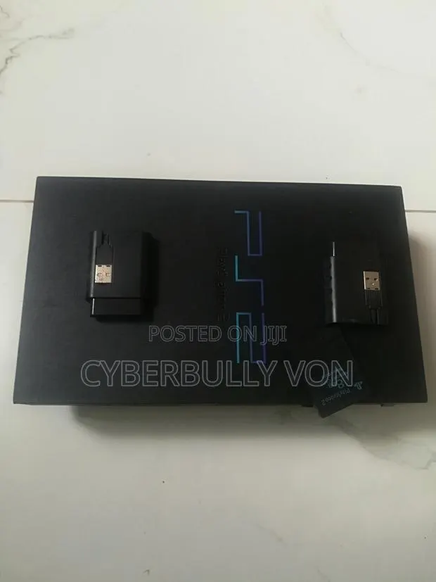 Playstation 2 · Photo 2