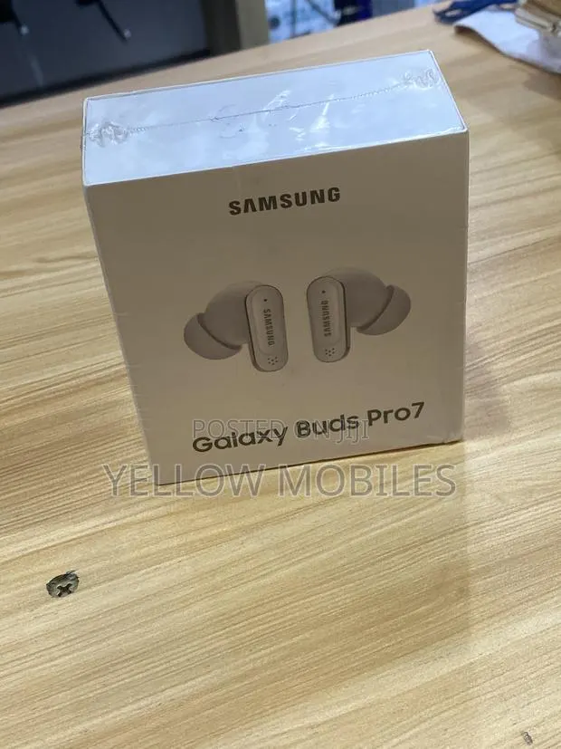 Samsung Galaxy Bub 7pro · Photo 1
