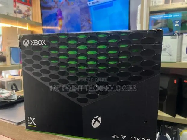Xbox Series X - Open Box · Photo 1
