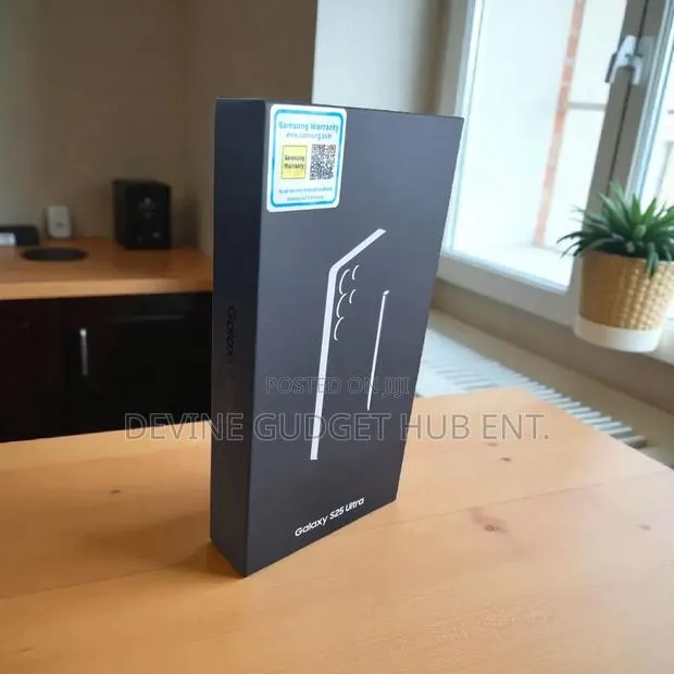 New Samsung Galaxy S25 Ultra 256 GB Gray · Photo 1